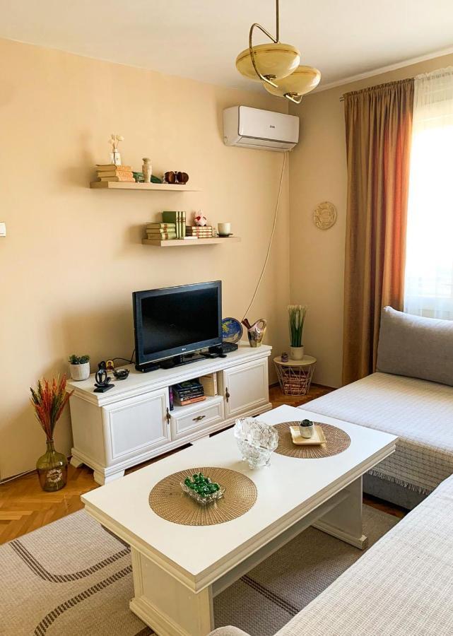 Cute, Spacious Apt In The Heart Of The Old Town Podgorica Exterior photo